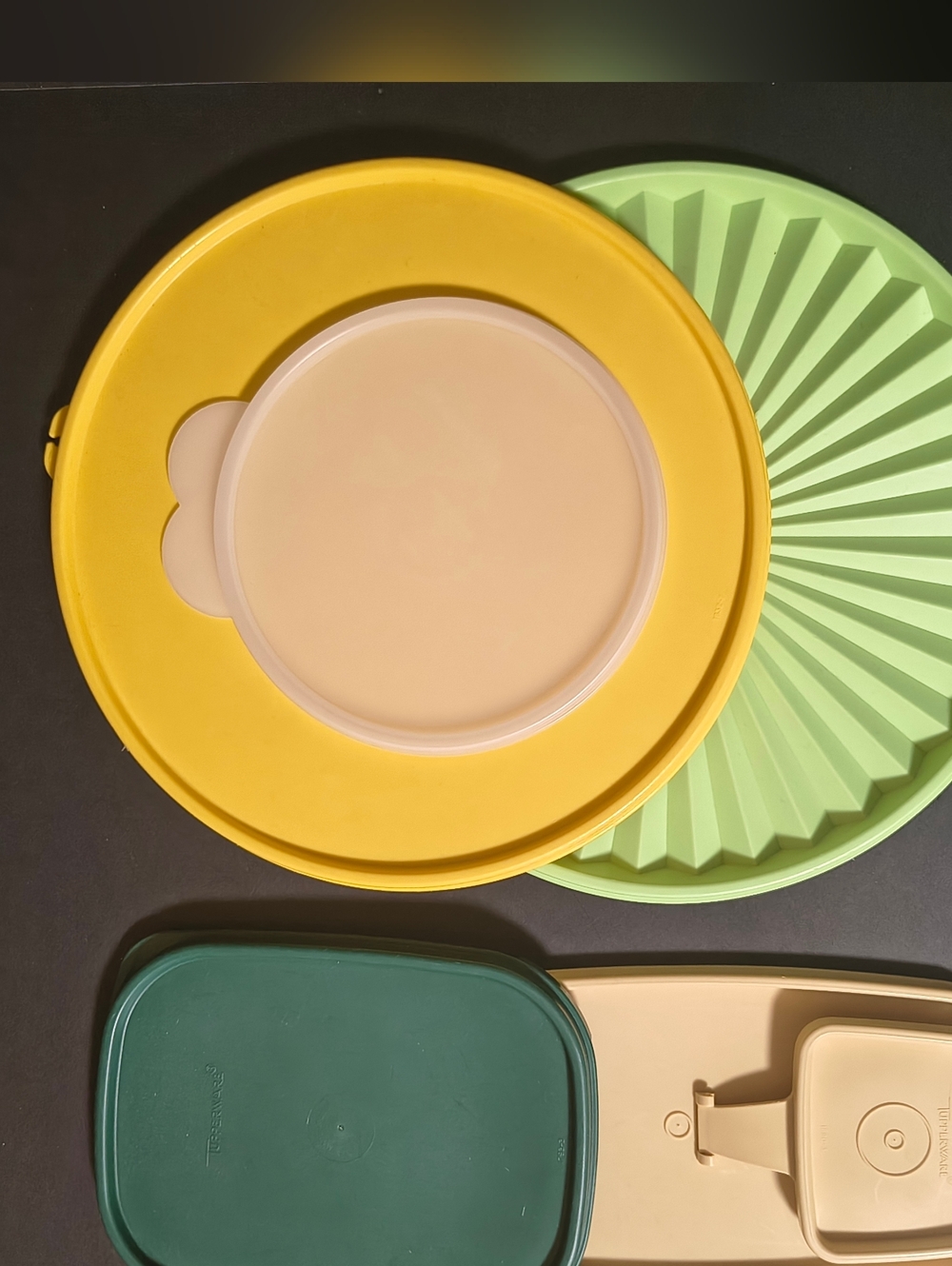 Lot Of 5 VTG Tupperware Wonderlier Servalier Cerial Replacement Lids